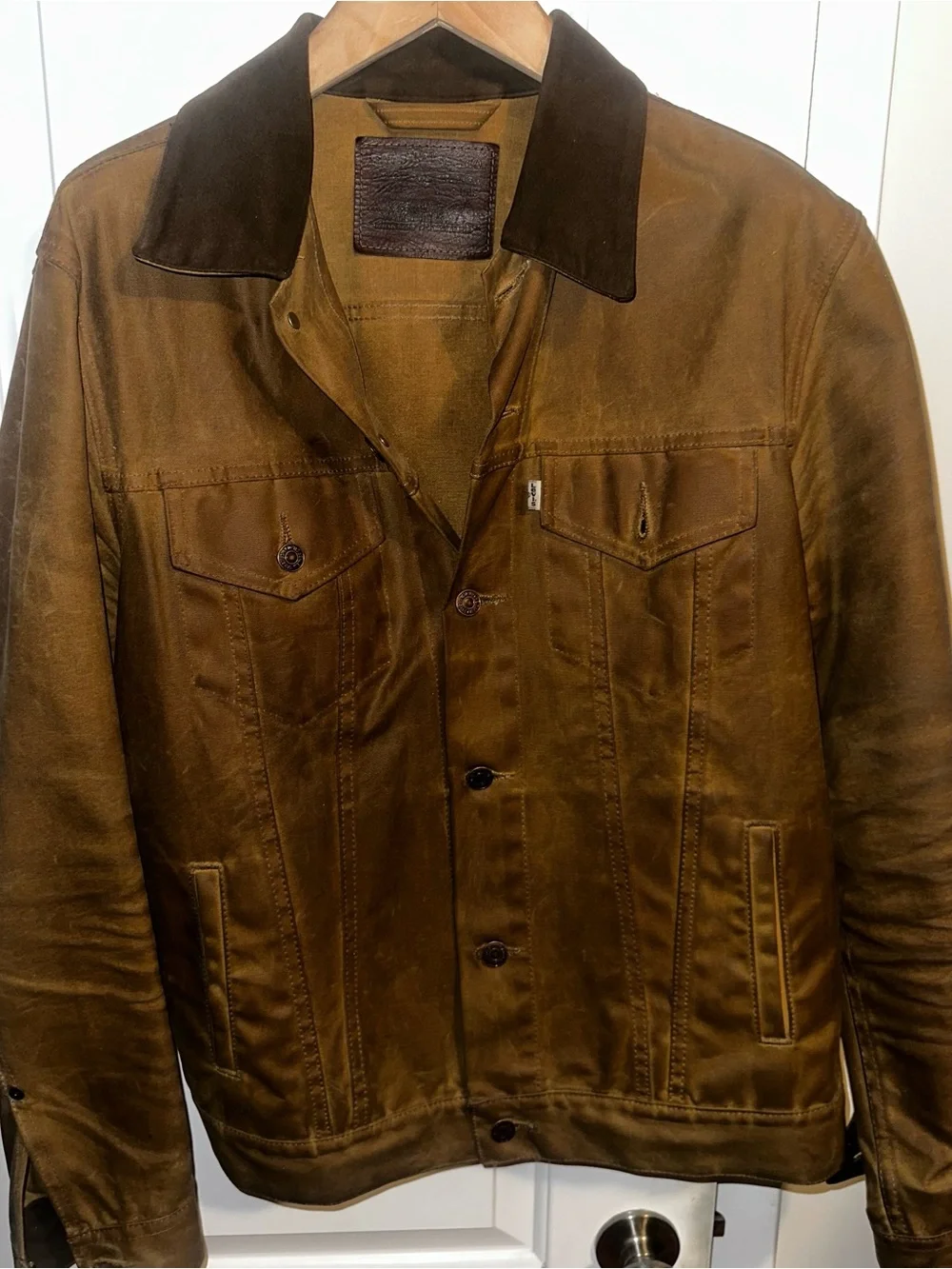 *RARE* LEVI x FILSON TAN WAXED TYPE III TRUCKER JACKET - LARGE